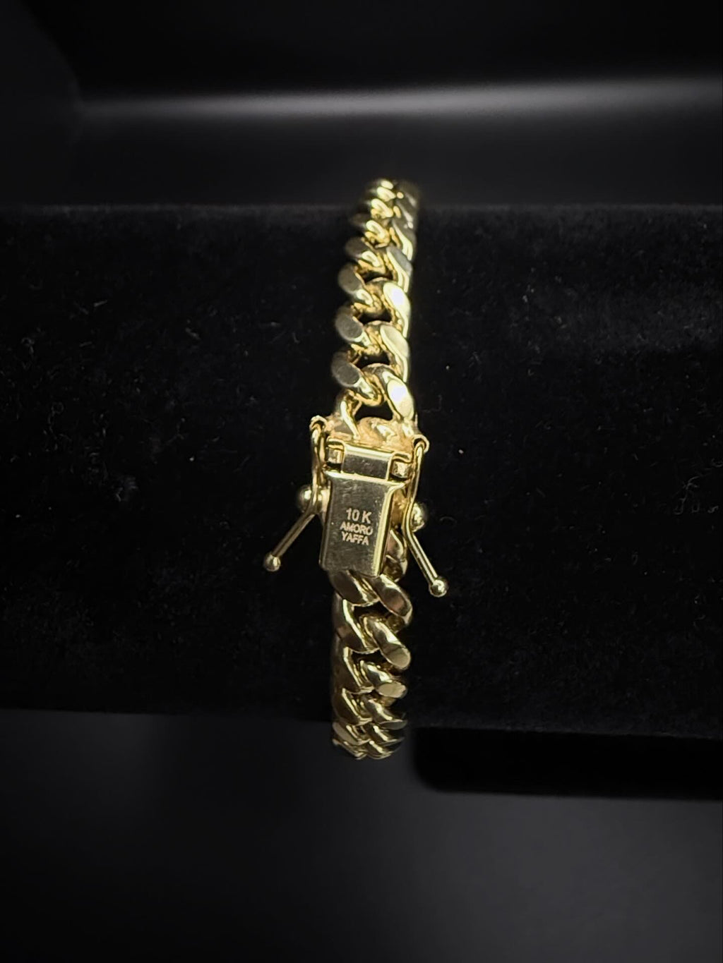 10K Gold Amoro Cuban Link Bracelet – 6mm – 7”
